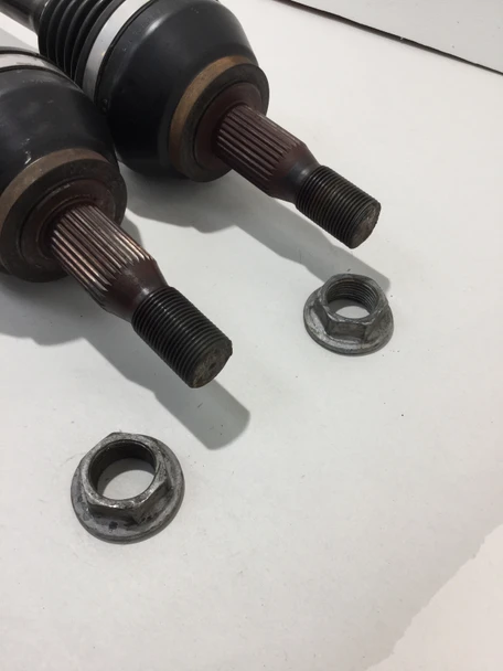 2005-2007 Chevrolet Corvette C6 Automatic Axle Half Shafts / Pair / 73k / C6001 - Image 4