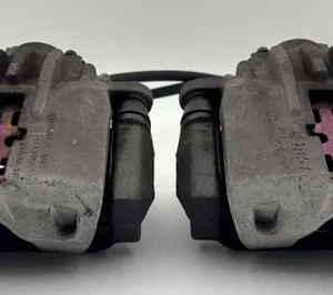 1997-2004 Chevrolet Corvette C5 OEM Rear Brake Calipers / Pair / 106K C5032